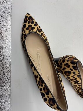 Marc Fisher Leopard-Print Pointed heels in Tan and Black